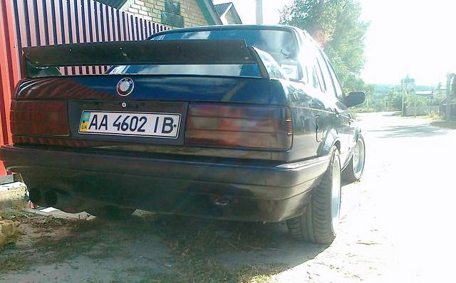 BMW e30 4