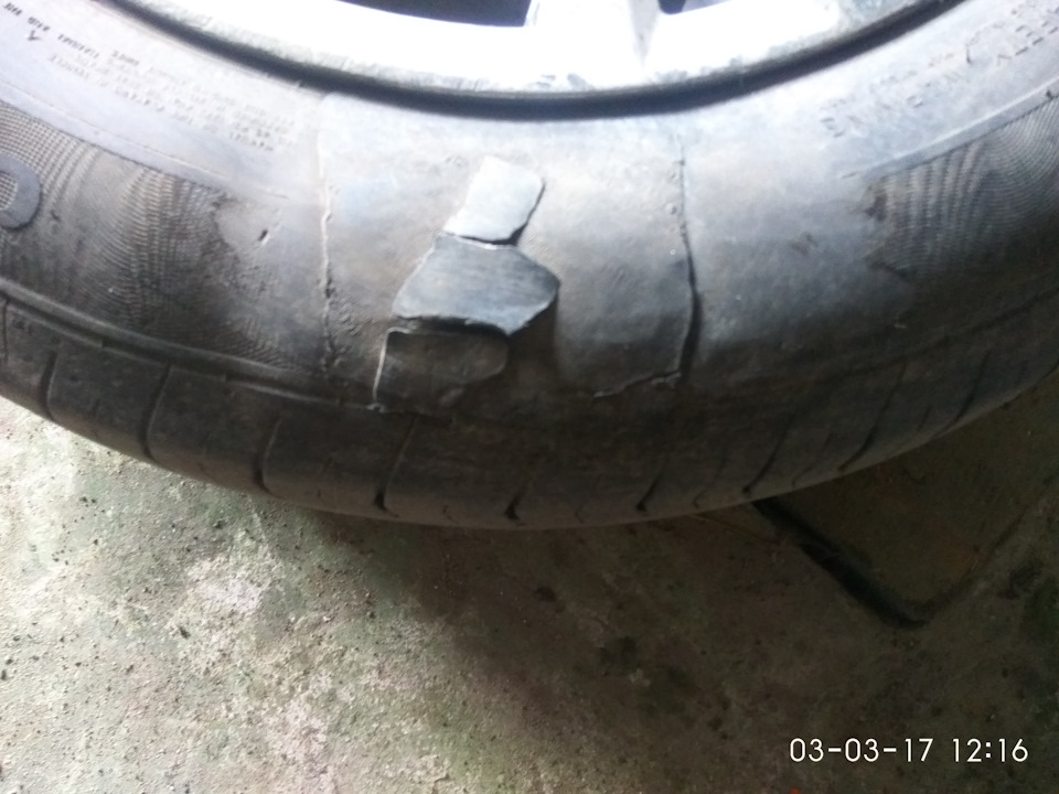 Куплю колесо Continental ContiPremiumContact 2 195/65 R15 2