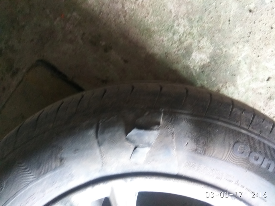 Куплю колесо Continental ContiPremiumContact 2 195/65 R15 1