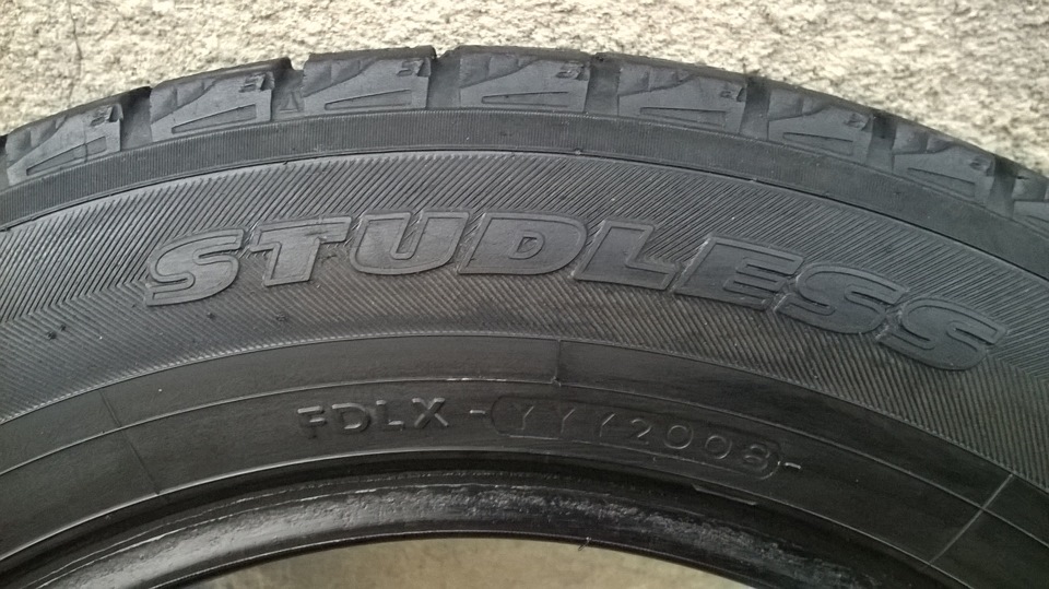 Продам ЗИМНІ шини.Yokohama ice guard ig20 R15 185/65. Made in Japan 4