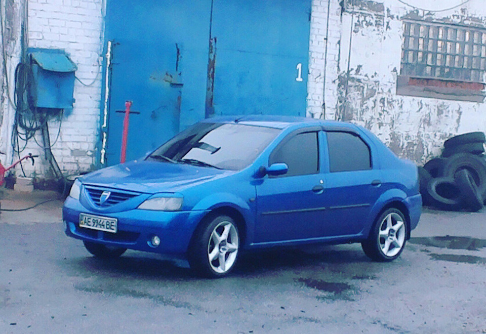 Прикупив нові тапки R 17 4