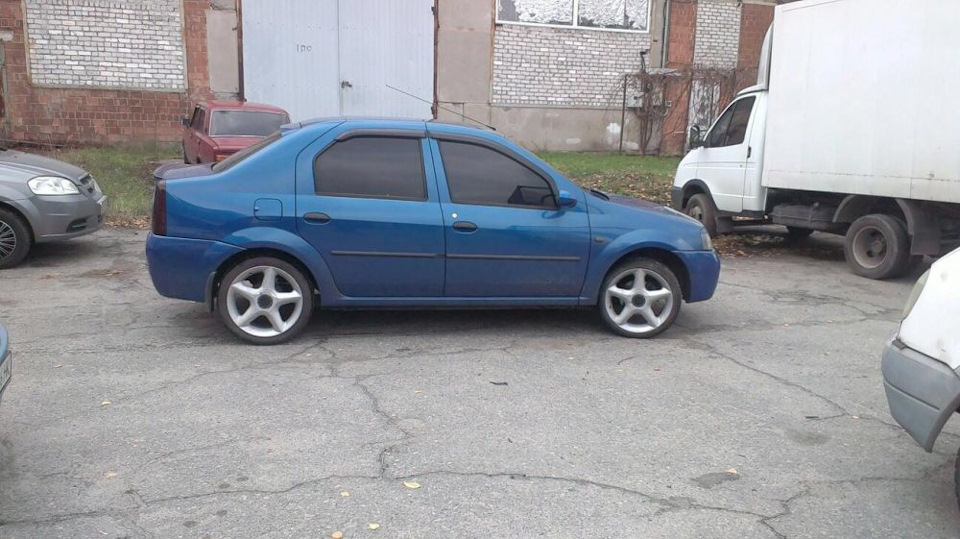 Прикупив нові тапки R 17 2
