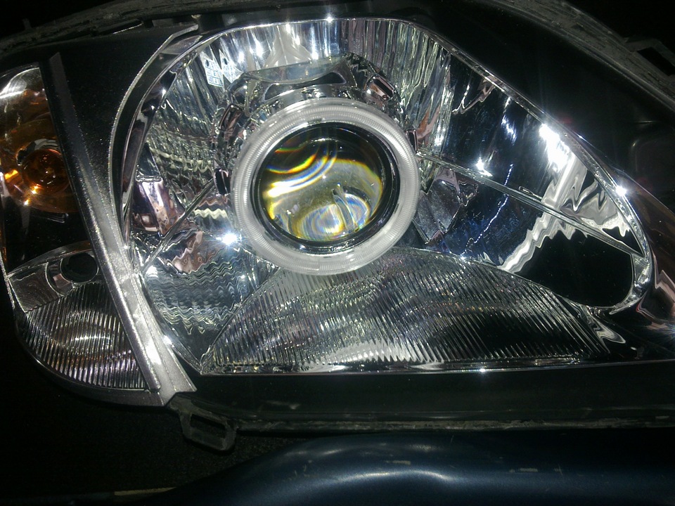 Встановив білінзи G5+Angel Eyes 4