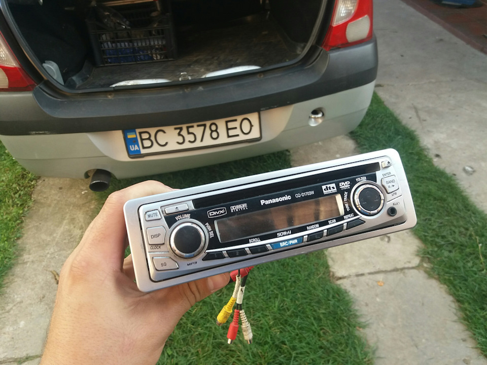 Музику до студії 5