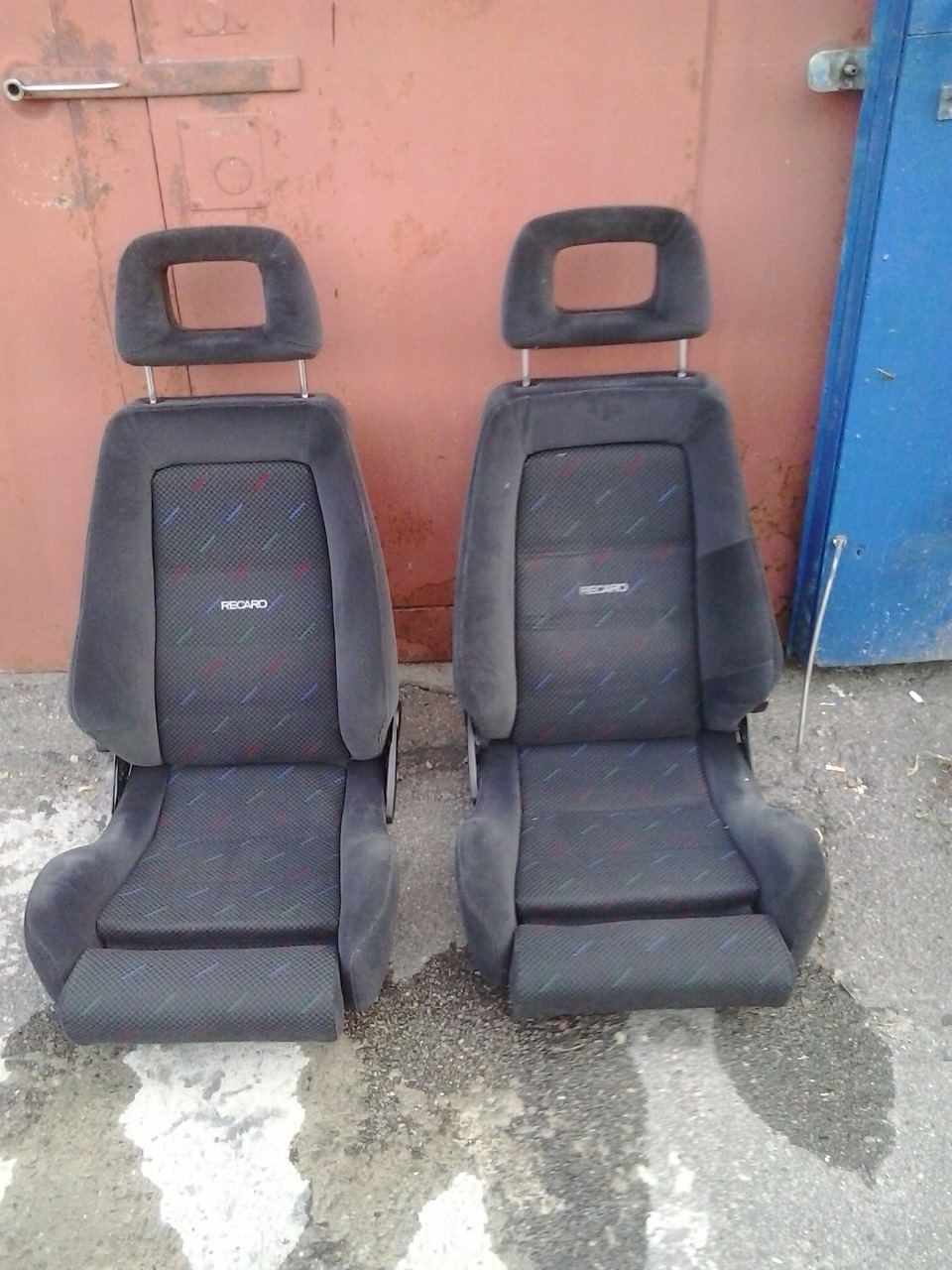 …RECARO… 2
