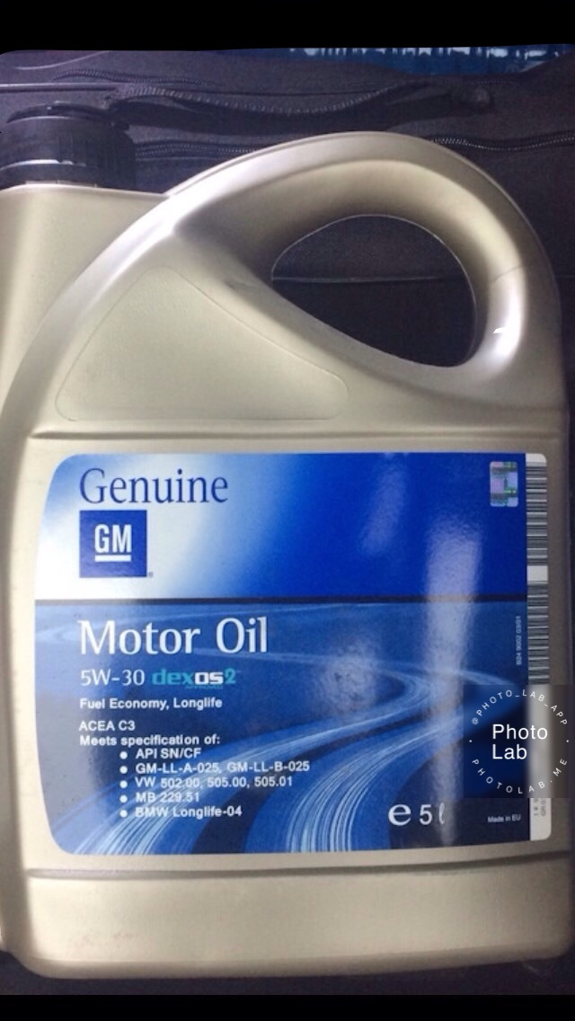 GM Motor Oil dexos2 5W-30 1