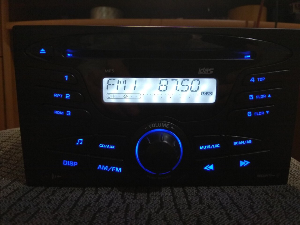 Штатний Clarion 4