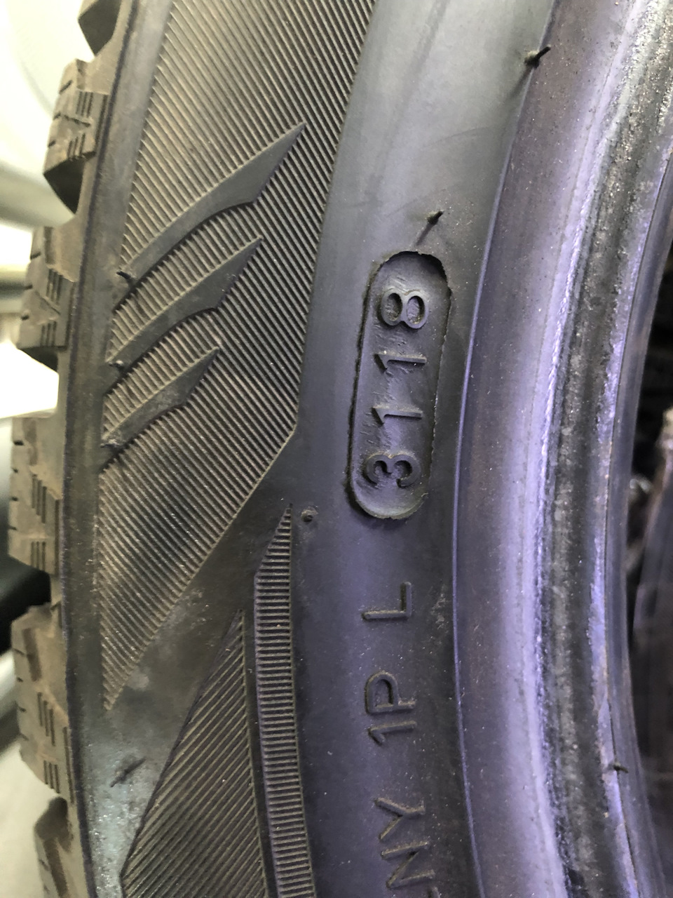Зимова гума Laufenn i FIT Ice LW71 195/55 R16 4