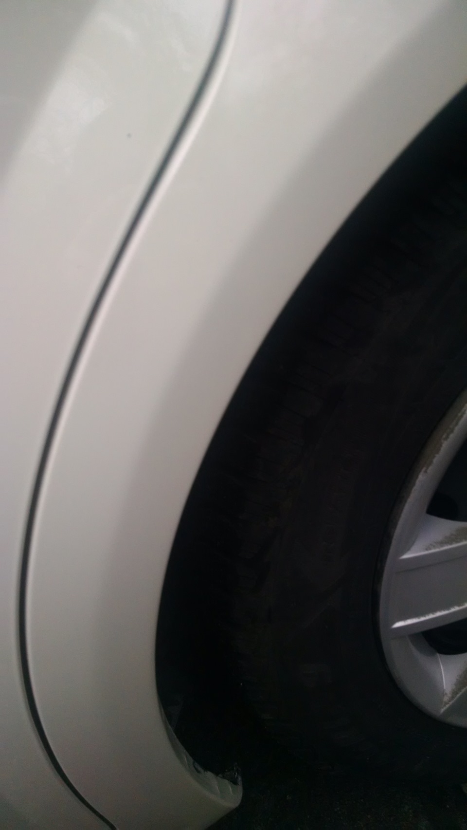 Лакофарбове покриття кузова Daewoo Gentra 4