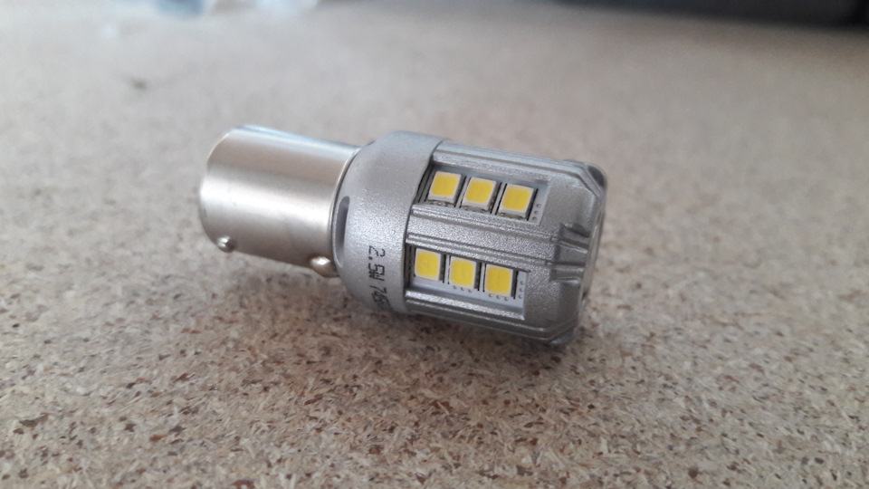 LED Лампи в ДХО та магніт для телефону 2
