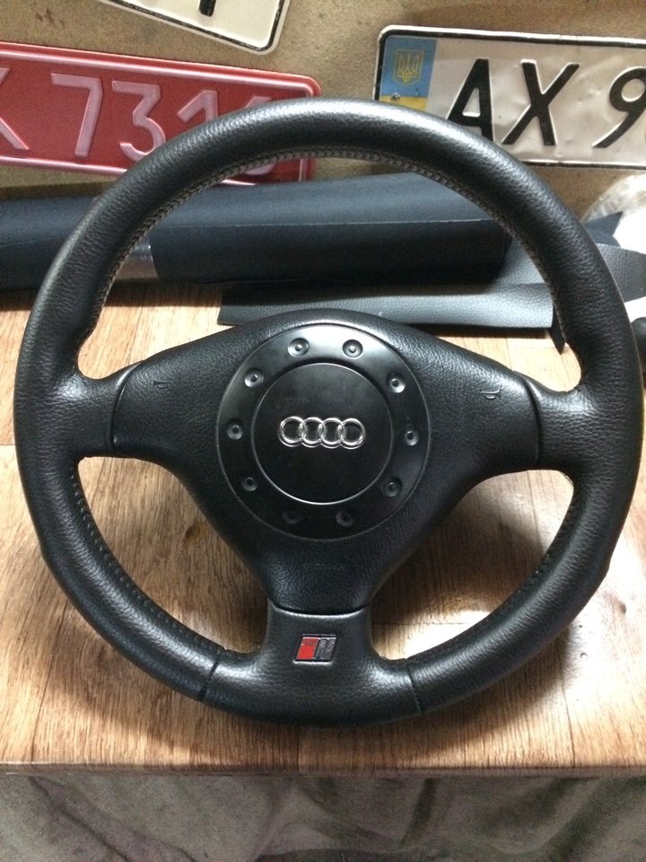 Руль AUDI S6 3