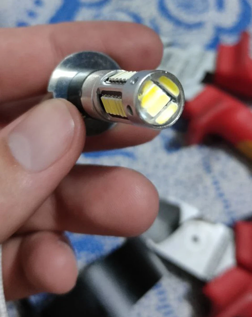 Заміна ламп ПТФ