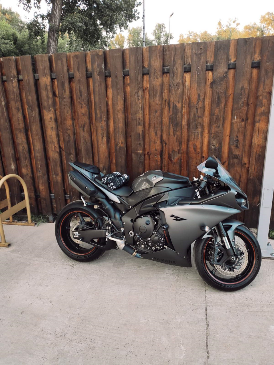 Нова іграшка YAMAHA R1 RN22 `13 | AMSOIL 1