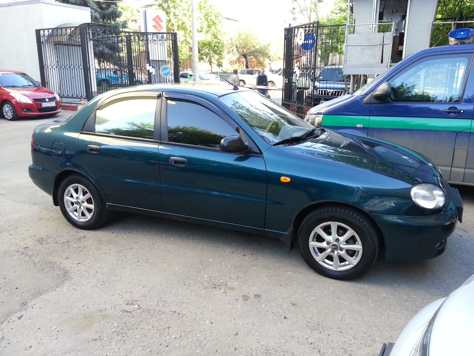 Сусідське підганяння або як купити гуму не збираючись цього робити
