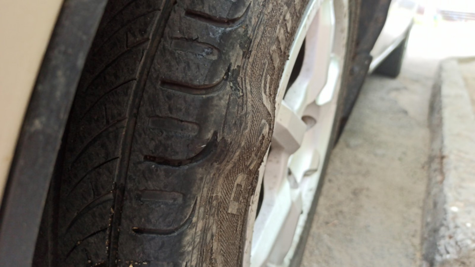 Шукаю premiri solazo 185/65 R14 за дешманом 1