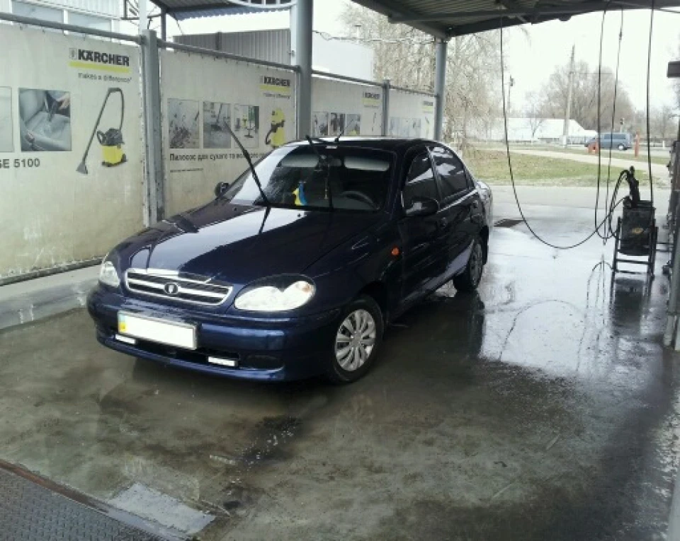 Автомийка KARCHER, самообслуговування.