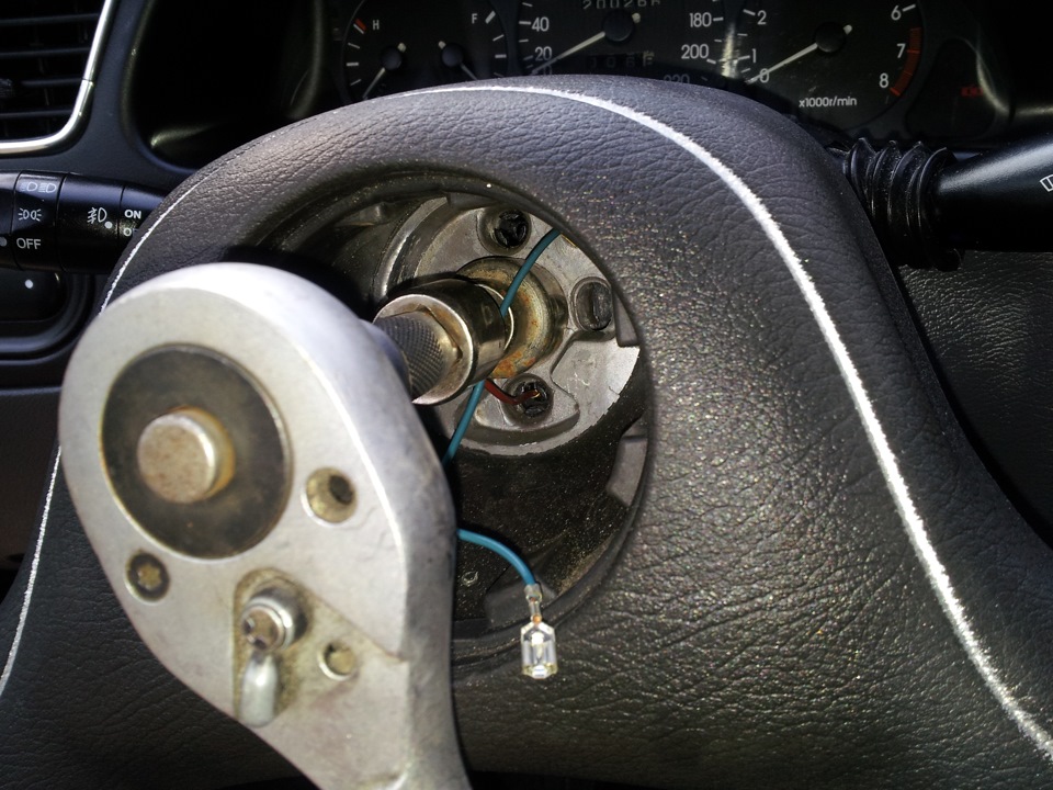 Встановлення керма з Airbag 3