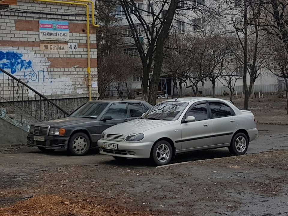Помив машину і перевзувся 2