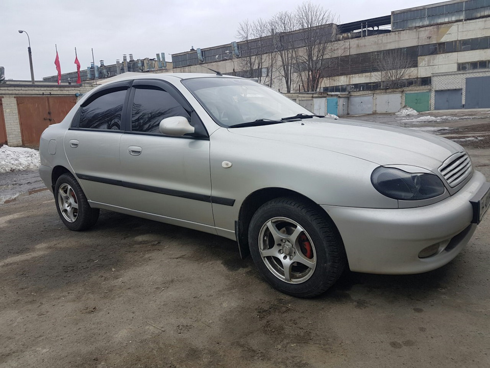 Помив машину і перевзувся 4
