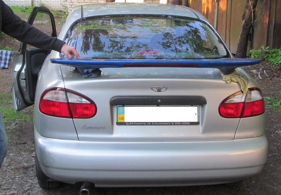 Спойлер Subaru WRX на Lanos 1