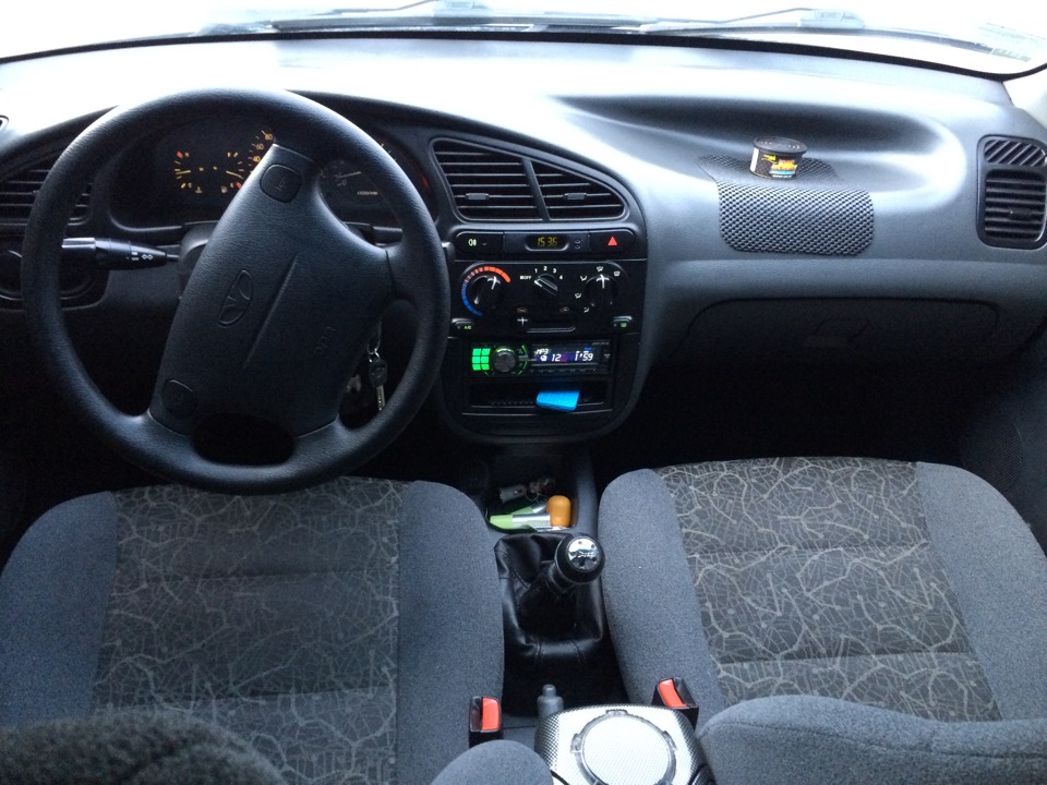 ПРОДАМ ! Daewoo Lanos 1.6 SX 3