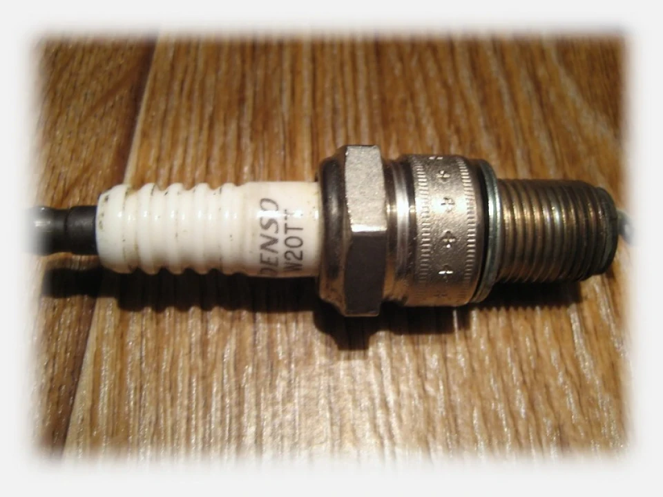 Свечи Denso TT (W20TT)