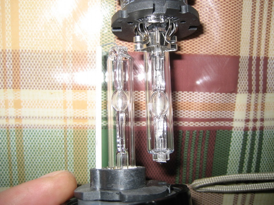 Встановлення Bi-Xenon Projector Lens - Початок 3