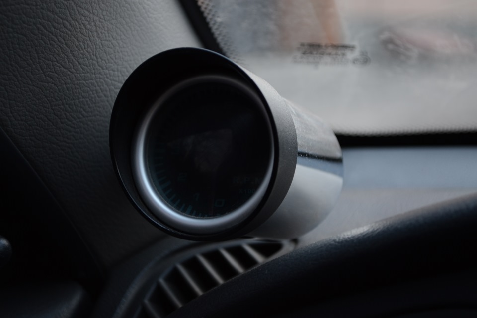 Тахометр AutoGauge. 2