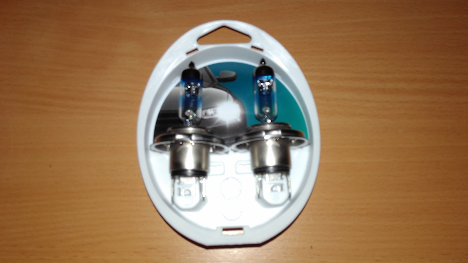 Лампи Philips H4 X-tremeVision +130% 2