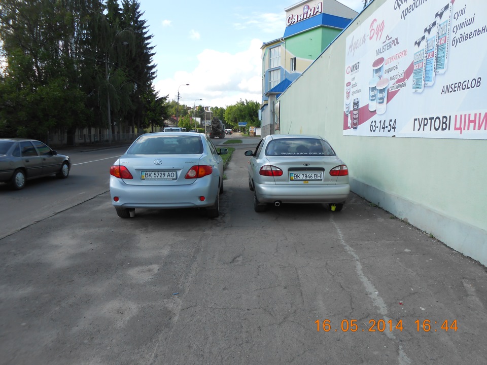 Зустрів я якось нашого друга, а точніше машину його!=) 2