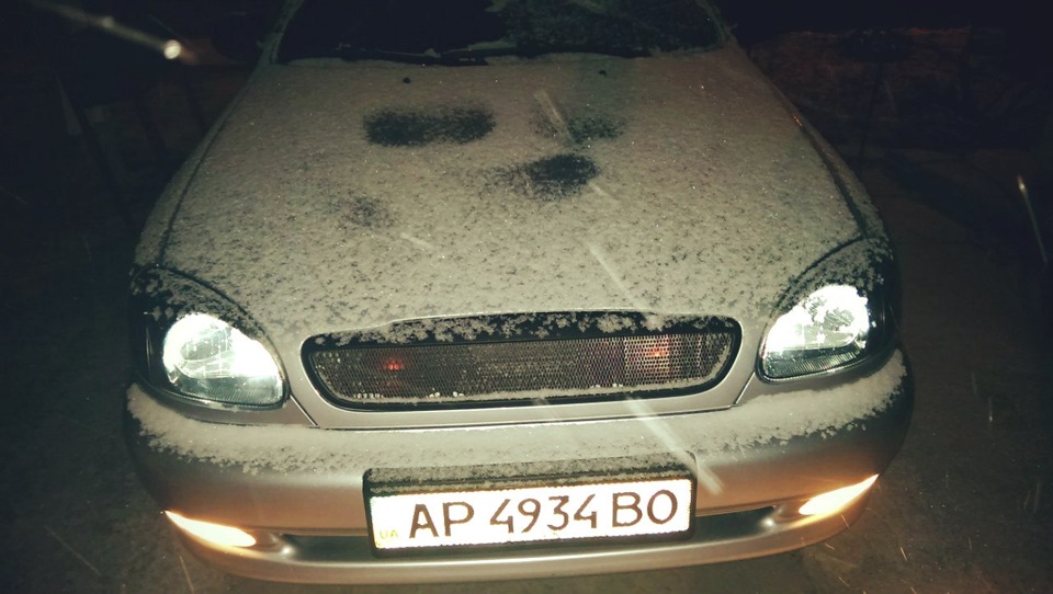 Грати радіатора 3