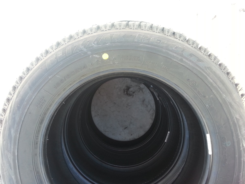 Bridgestone Blizzak Revo GZ 4