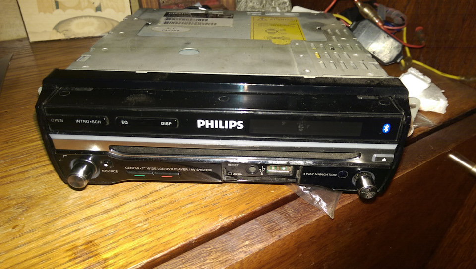 Продам мафон Philips ced 750 2