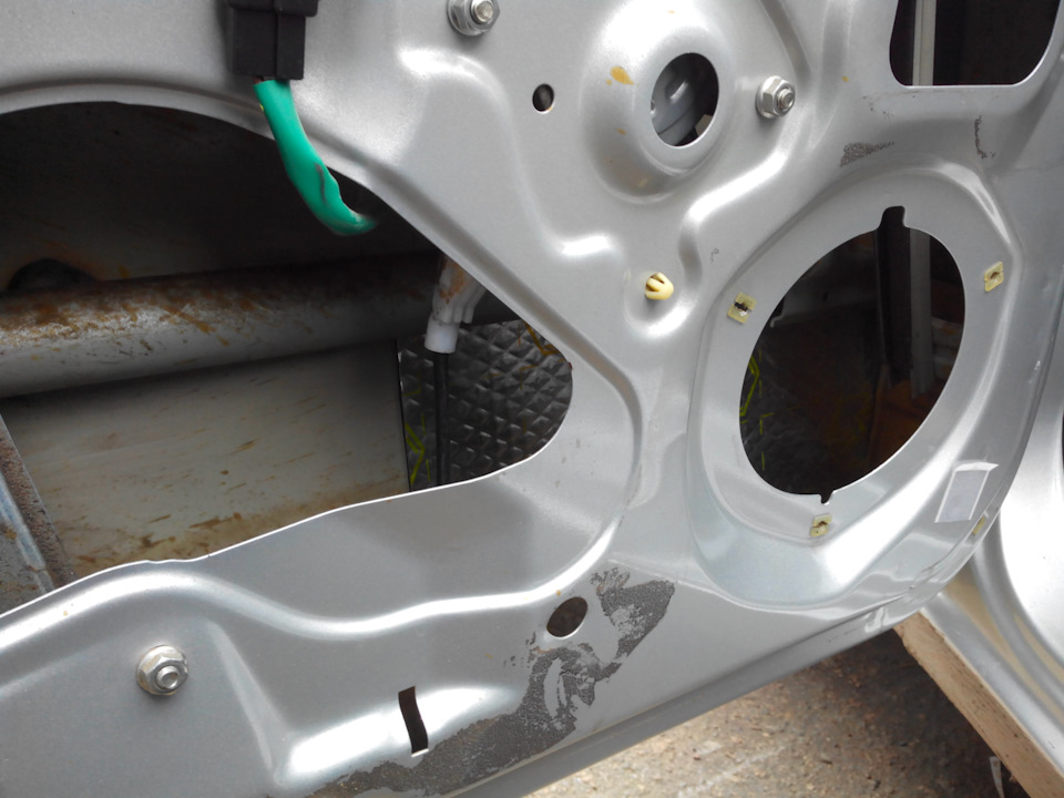 Віброізоляція передніх дверей +6,8 кг. 3