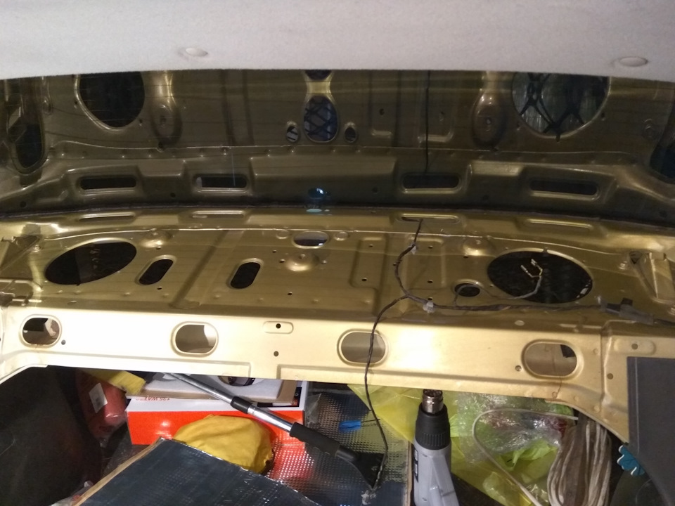 Звук Daewoo Lanos (part 1). Встановлення нових динаміків JBL CS762 у задню полицю 3