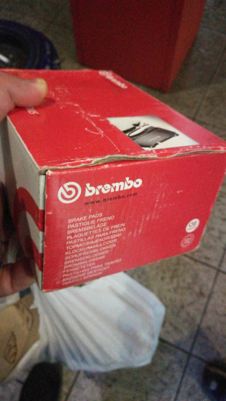 Передні колодки Brembo P59019 1