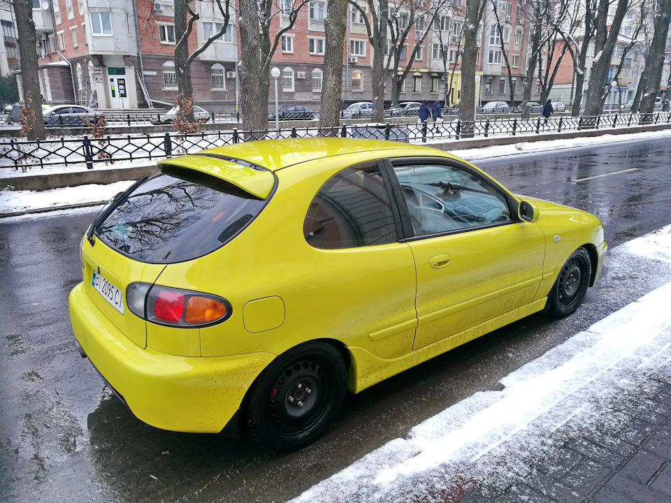 Заміна РДТ, ДФ, свічок, ВР проводів та ЕБУ. А також паливоподача та хана колодкам (швидше за все) 1