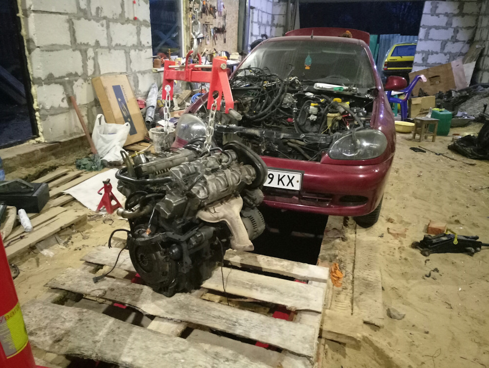 Зняв двигун. v6 x30xe 1