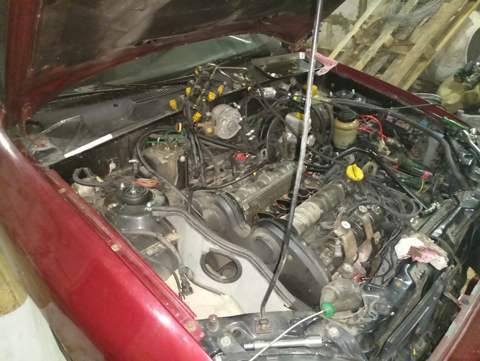 Зняв двигун. v6 x30xe 3