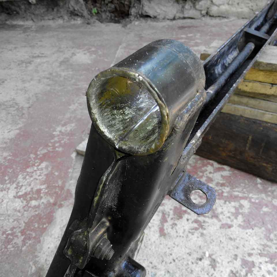 Заміна сайлентблоків балки (PH), амортизаторів (KAYABA EXEL-G)… 2