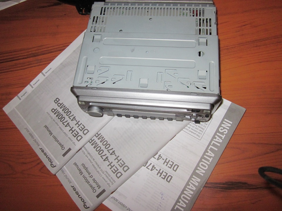Продам Pioneer DEH-4700MP 3