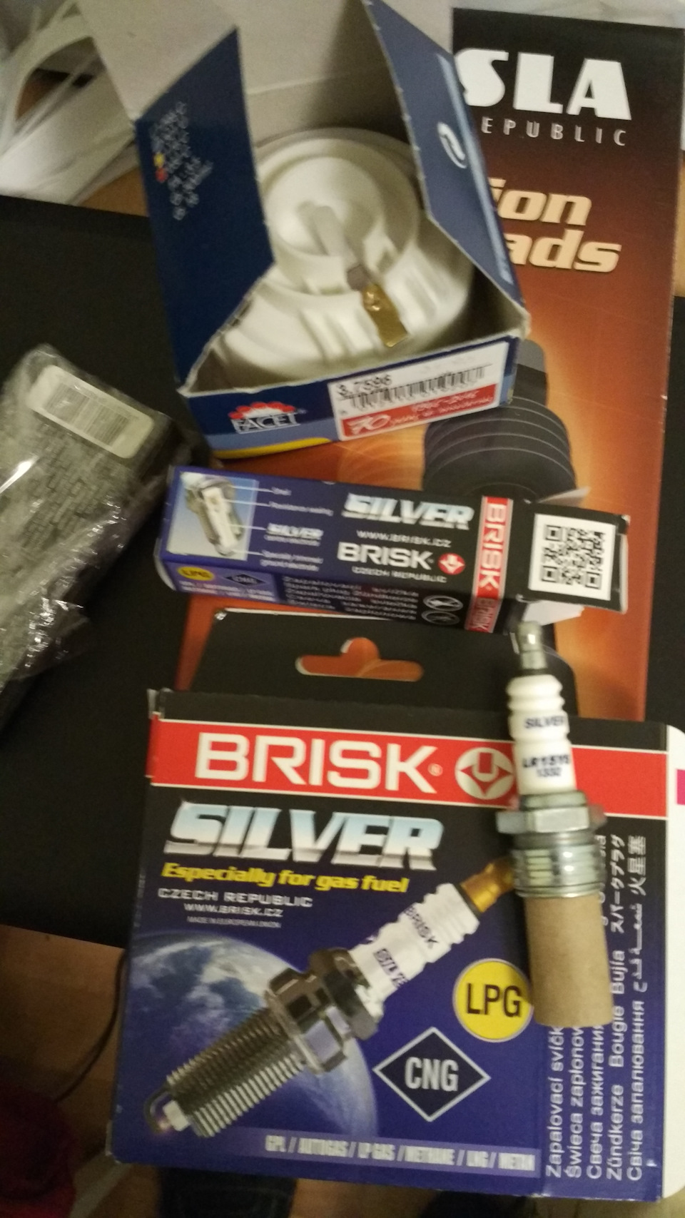 заміна свічок запалювання Brisk Silver 1332 1