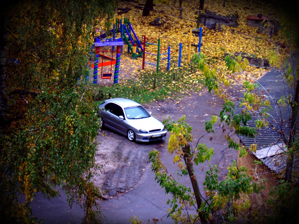 Останні фотки на білих кедах. 2