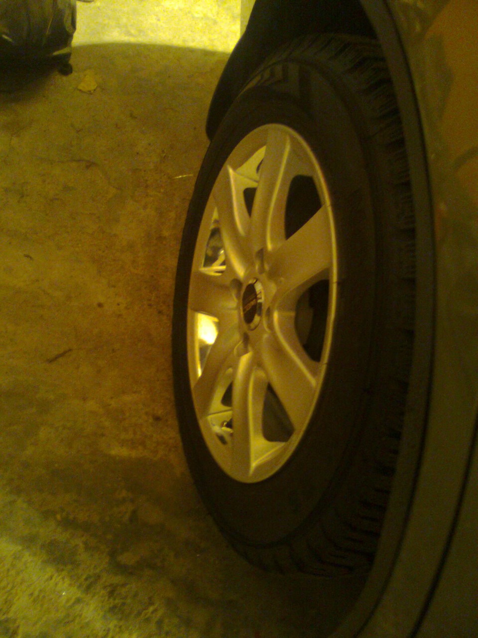 нове лиття ДИСКИ & ШИНИ NOKIAN-nordmanRS 175/65R14 3