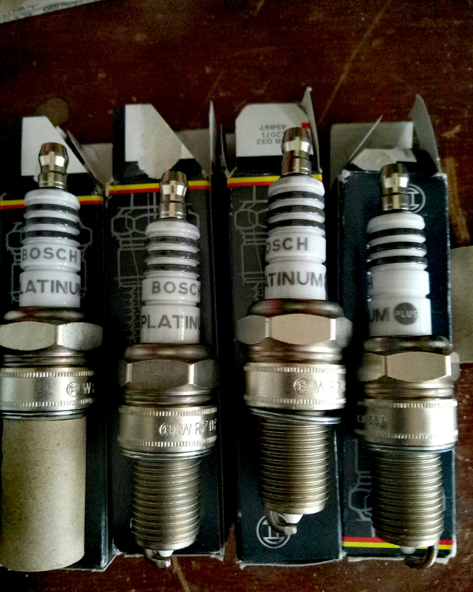 Заміна свічок Bosch Platinum Plus 1