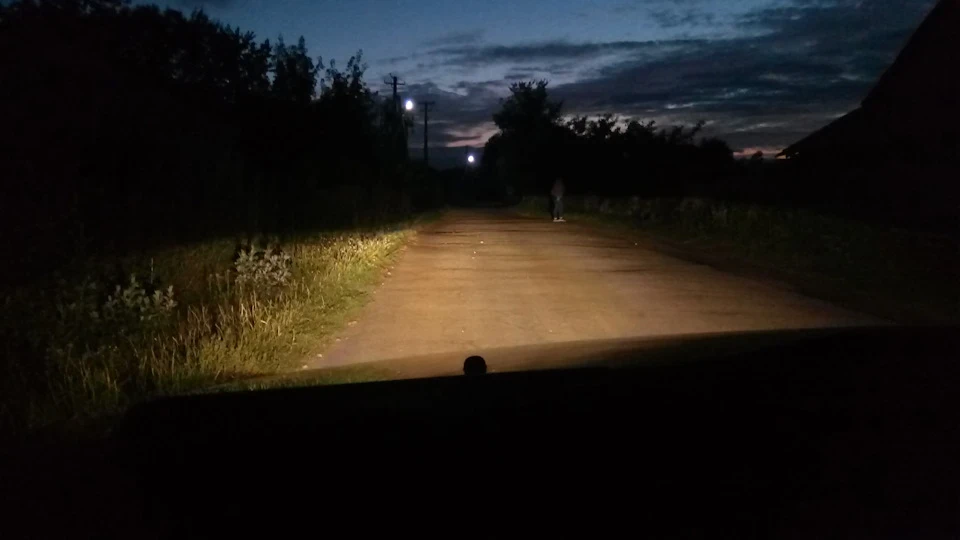 Нарешті з'явилося Світло)))) за допомогою лінз Blu ray