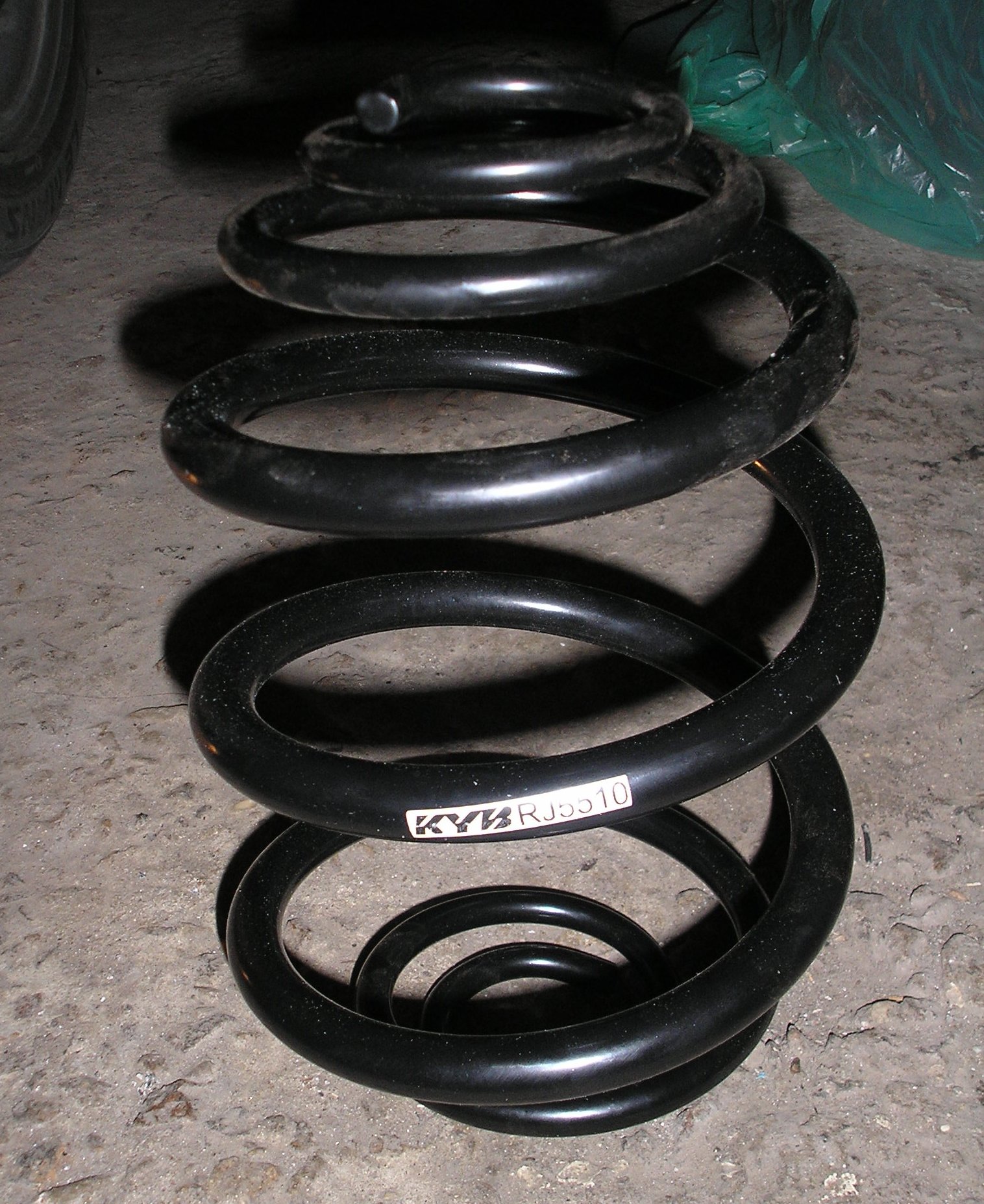 Пружини KYB K-FLEX 2