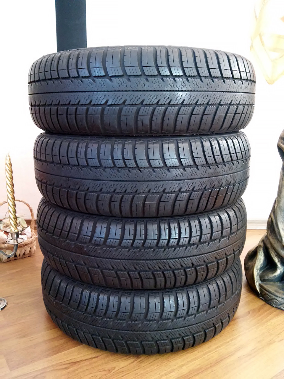 Різаючи Goodyear Vector 5+ (до зими готовий)… 1