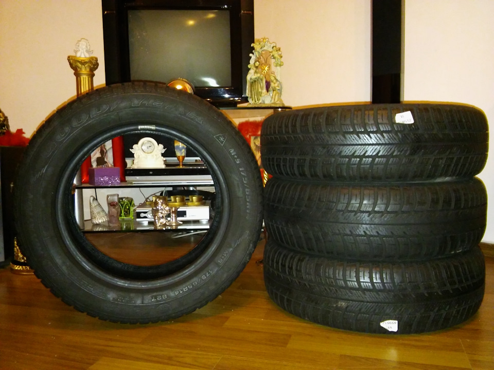 Різаючи Goodyear Vector 5+ (до зими готовий)… 4