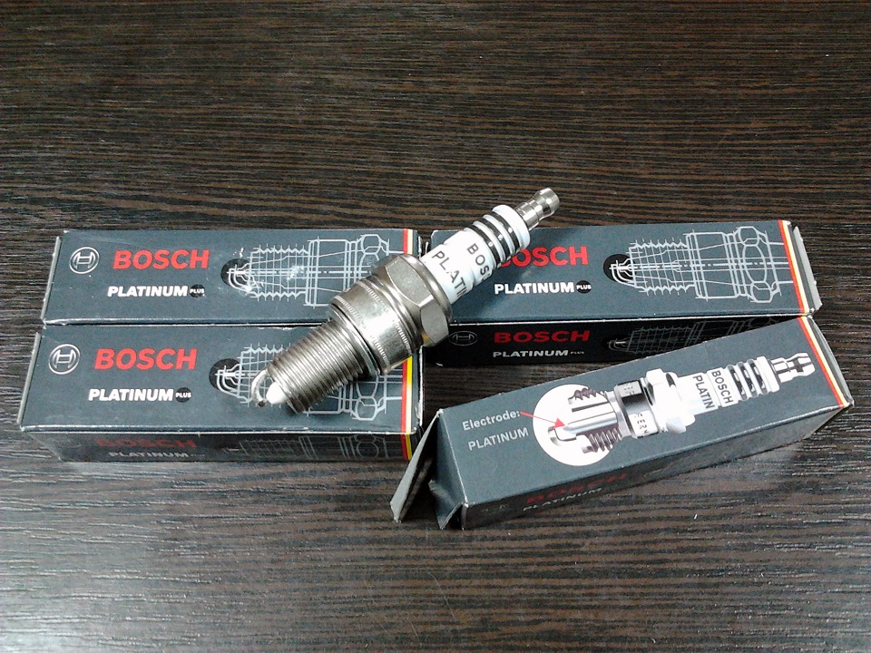 Свечи BOSCH Platinum plus . 1